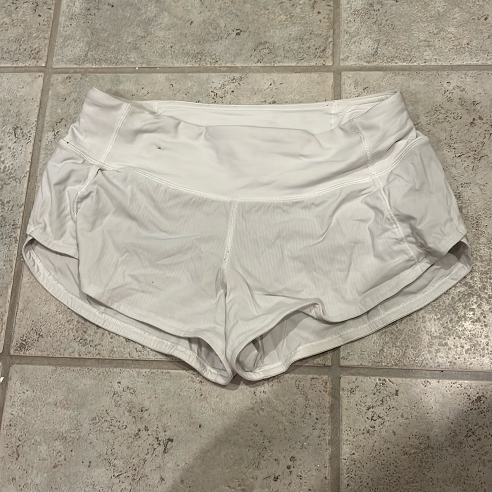Lululemon speed up short